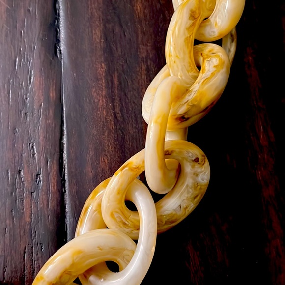 Link Necklace - Picture 6 of 6